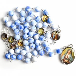 Ruženec s menom k Sedembolestnej Panne Márii modrobiely